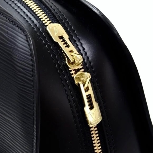 Louis Vuitton Epi Noir Sorbonne Tote - Picture 7 of 13